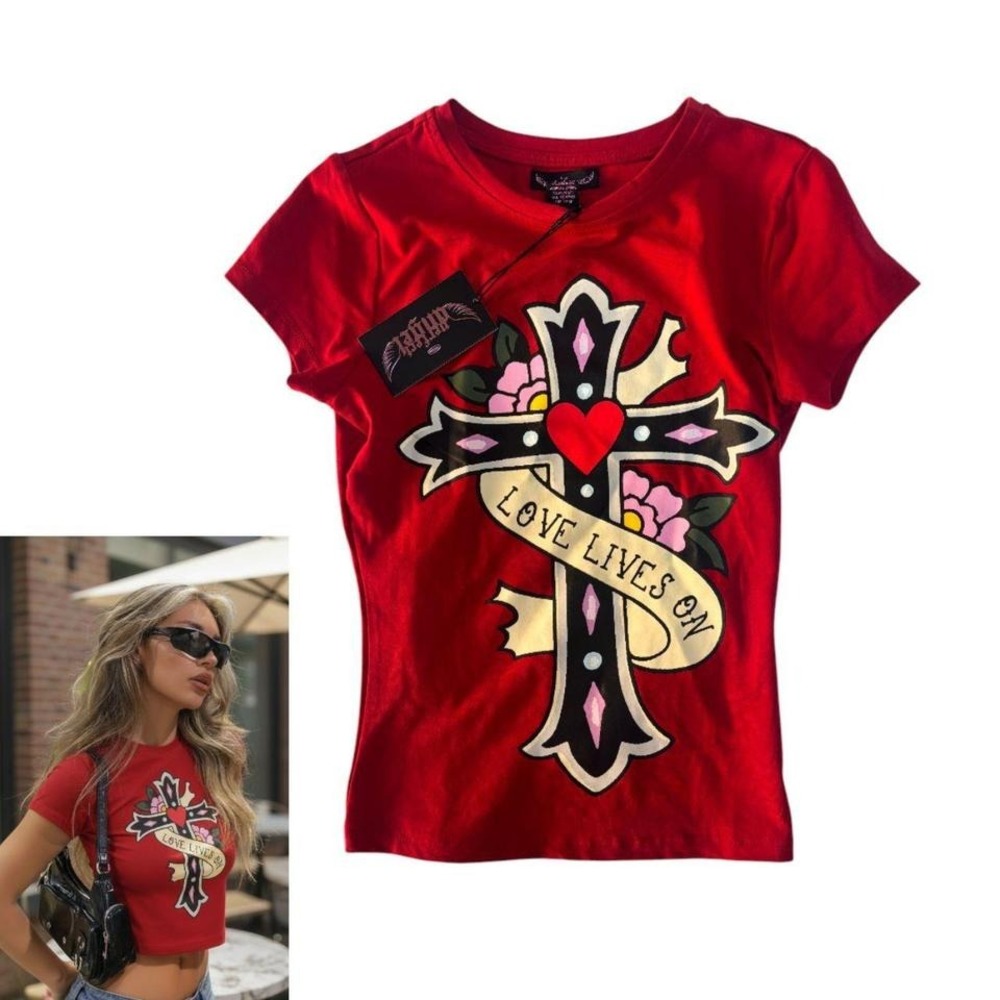 🦇 NWT Y2K GRAPHIC "Love Lives On" Red Baby Tee ✝️❤️